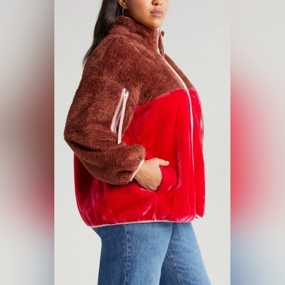 NWT UGG Marlene II Zip Front Fleece Jacket Size Large Retail $138 - Picture 5 of 14